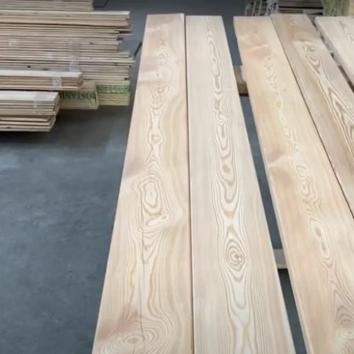 Доска террасная лиственница гладкая 28*90*4000, сорт SF (0,36м2)