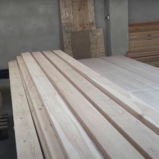 Доска террасная лиственница гладкая 28*120*6000, сорт Э (0,72м2)