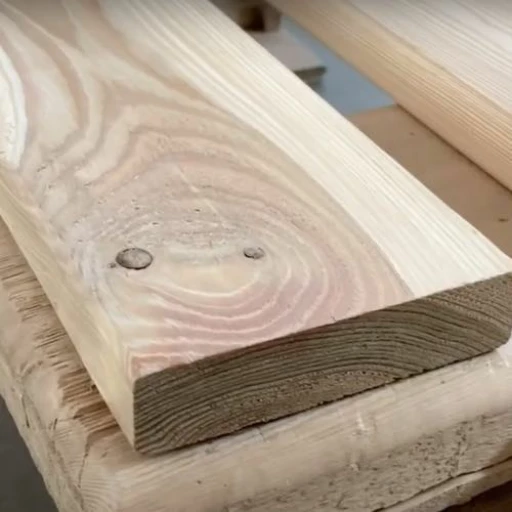 Доска террасная лиственница гладкая 34*90*2500, сорт Э (0,225м2)