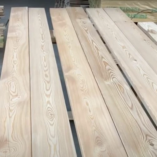 Доска террасная лиственница гладкая 45*90*4000, сорт Классик (0,36м2)