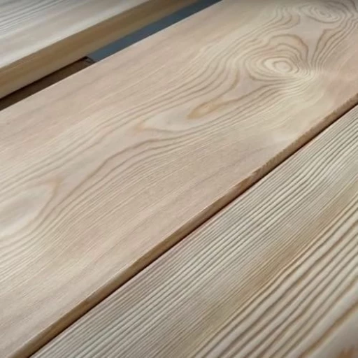 Доска террасная лиственница гладкая 45*90*3000, сорт Оптима (0,27м2)