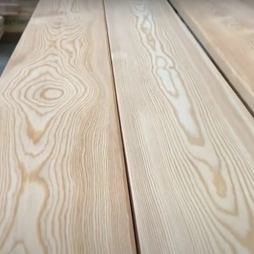 Доска террасная лиственница гладкая 45*120*2500, сорт Э (0,3м2)